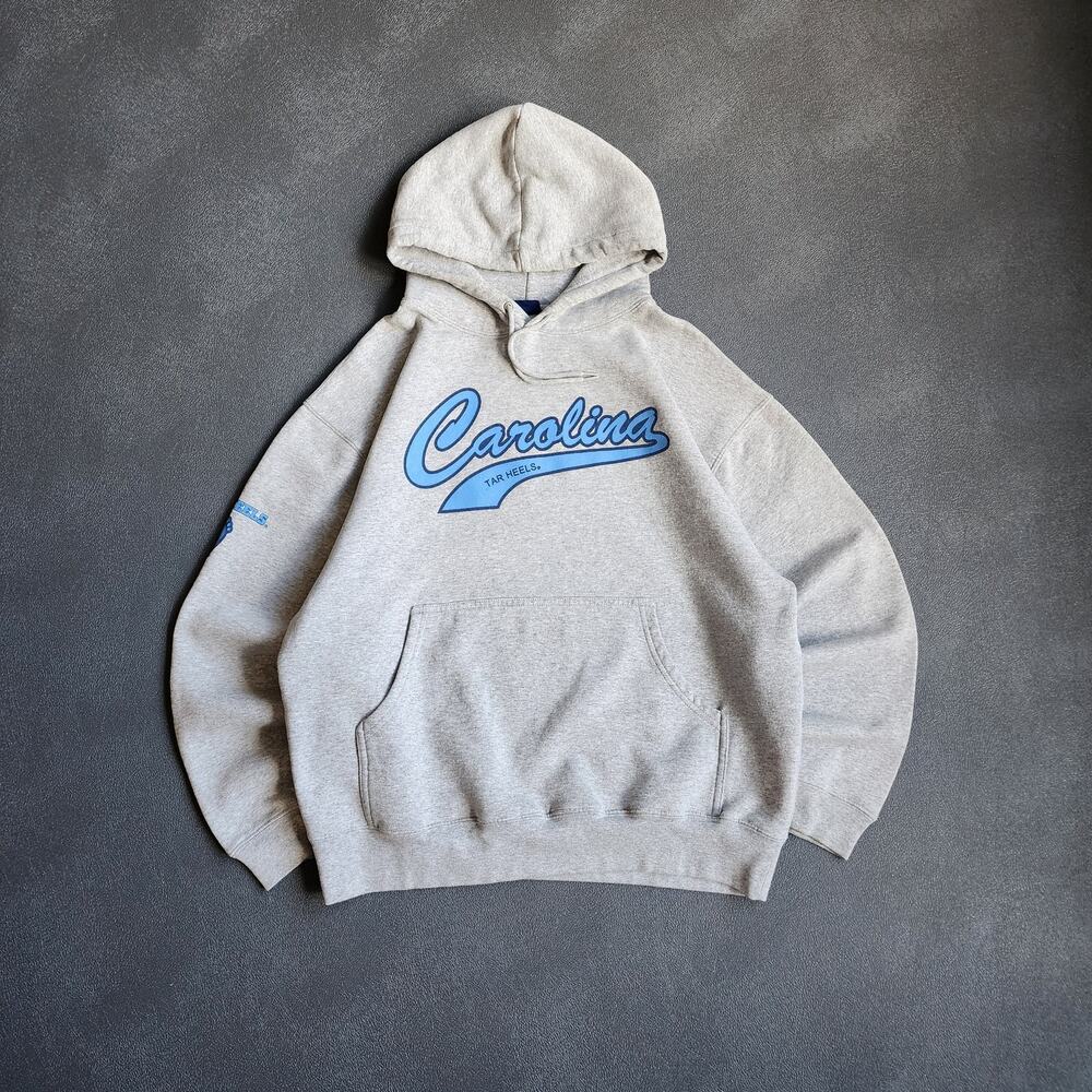 Vintage North Carolina Tar Heels Grey Pullover Hoodie Large